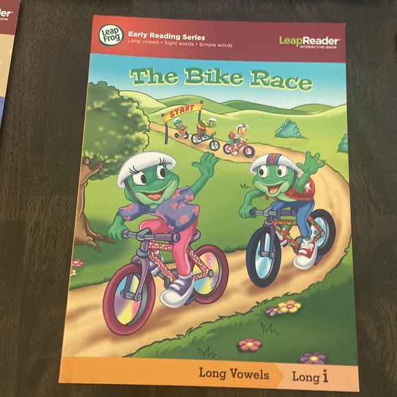 Leap Frog Leap Reader Tag Paperback Books Lot Of 7 short and long vowels - Picture 6 of 17